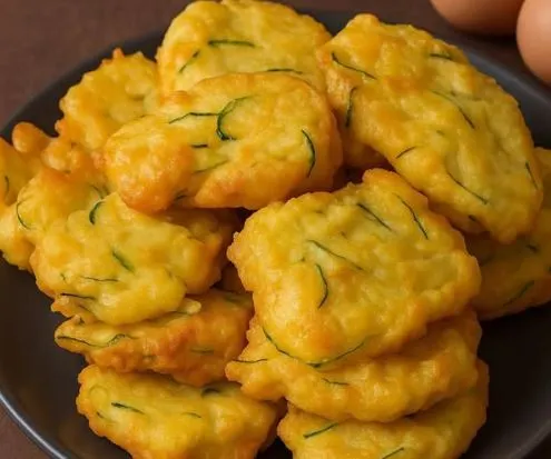 Nuages aux courgettes dorés et aériens prêts en 15 minutes